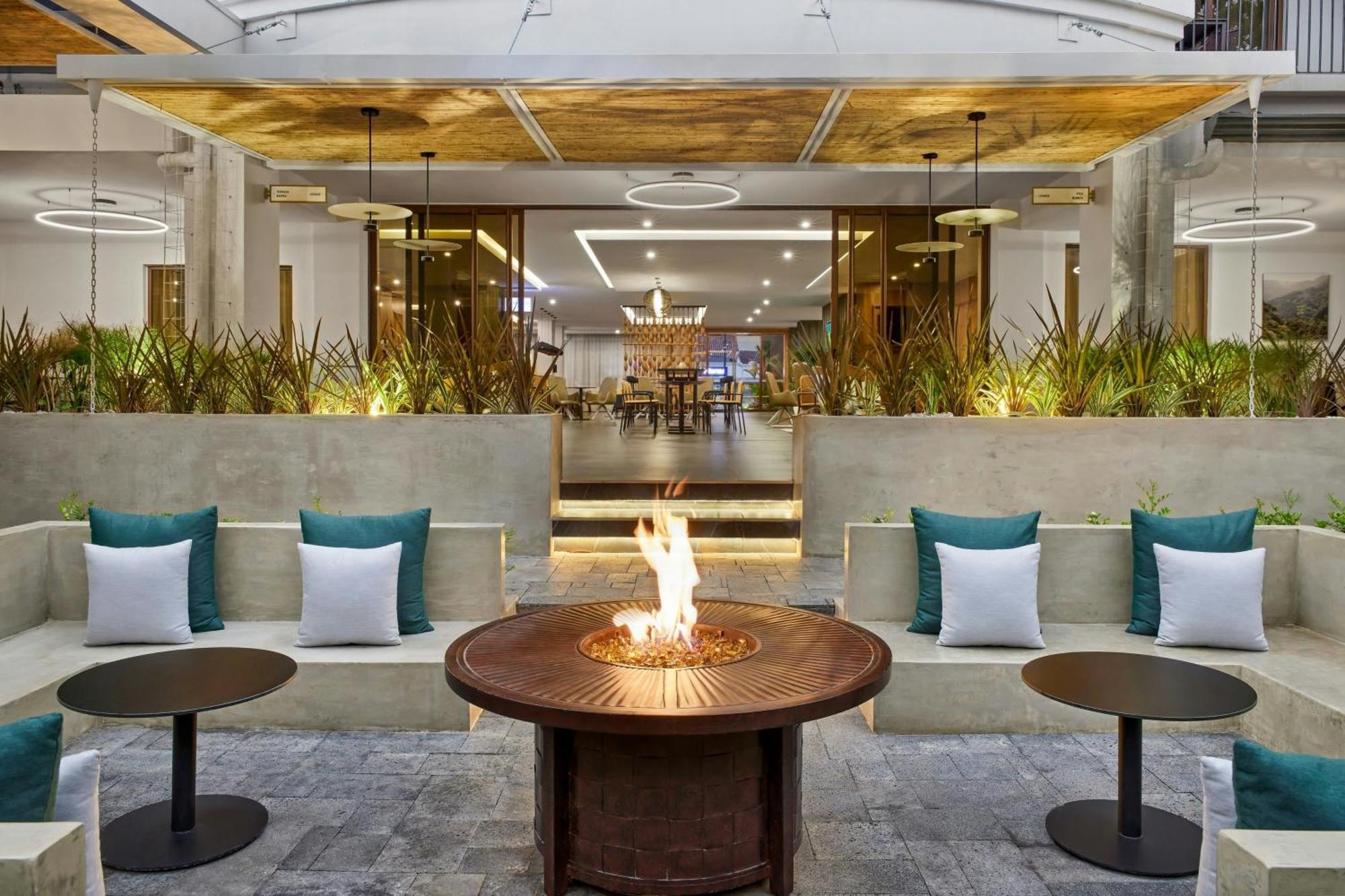 Hotel Courtyard By Marriott San Jose Escazu Zewnętrze zdjęcie